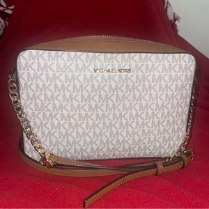 Michael Kors crossbody bag